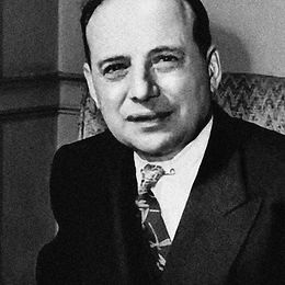 Profile picture of Benjamin Graham in black and white 