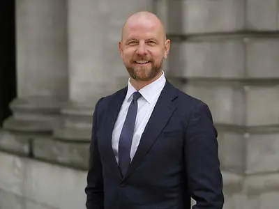 a LGT Profile Portraits 064 a SA