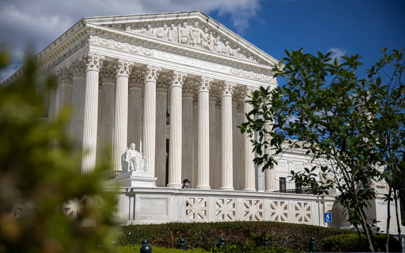 shutterstock_2490549701